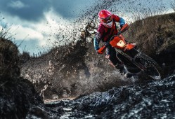 IM电竞博彩平台及app推荐-东契奇赛事官方发布爆冷新规，巴塞罗那争议不断！